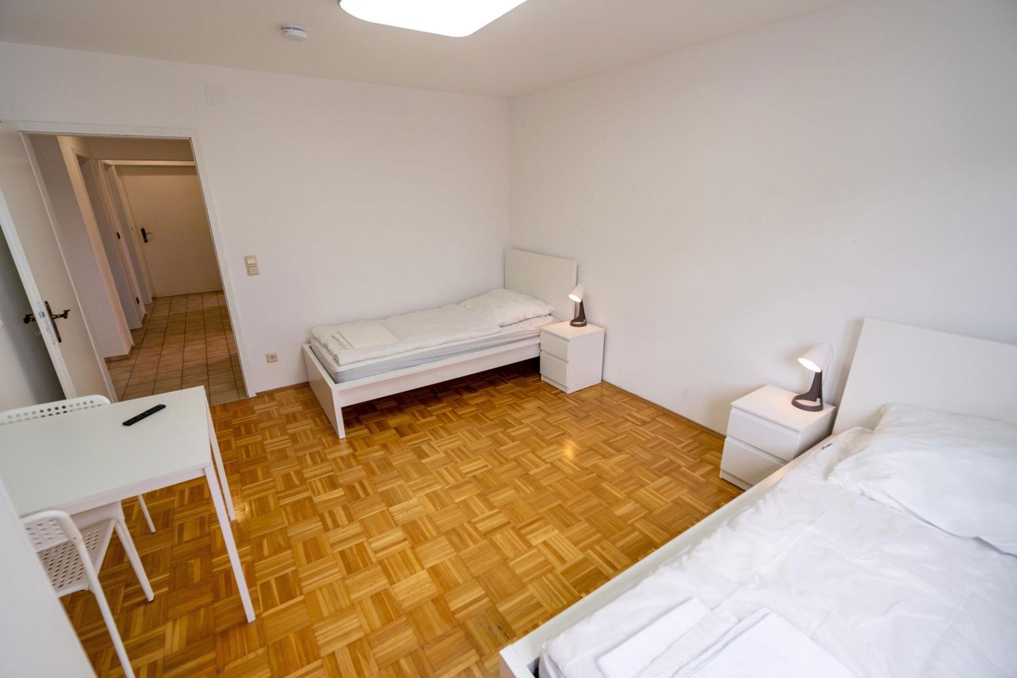 Top Businesshaus In Ruhiger Lage - Atrium Ost Appartement Lampertheim Buitenkant foto